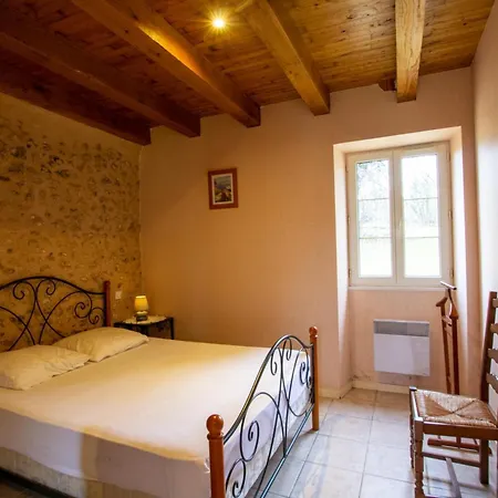 Avec Terrasse Et Bbq, Proche De Sites Prehistoriques Et Chateaux, Ideale Famille - Fr-1-616-163 別荘 Rouffignac Saint-Cernin